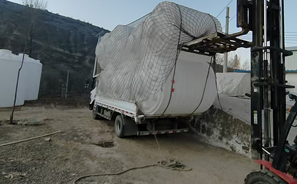 西和塑料桶批量交付案例：满足多行业高标容器需求的一站式解决方案